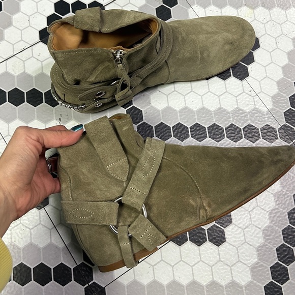 Isabel Marant Etoile Suede Boots - Picture 6 of 7